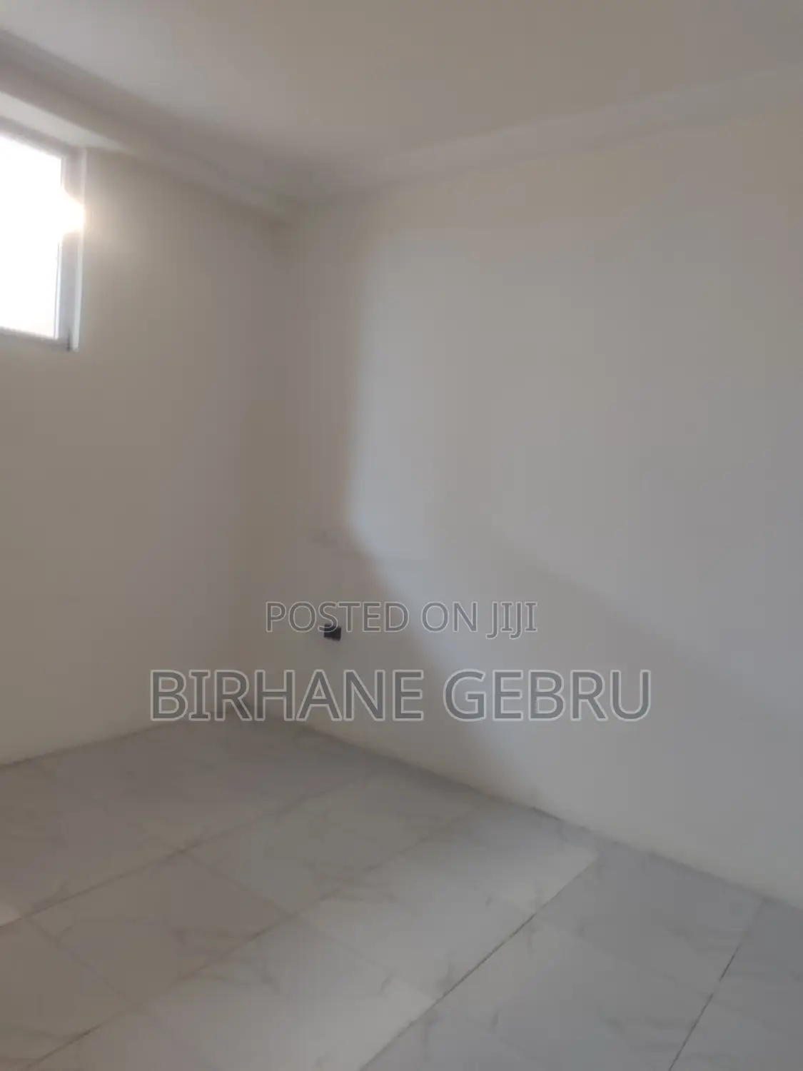 Luxury Aoartiment Rent for Office