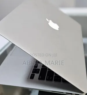 New Laptop Apple MacBook Air 2011 4GB Intel Core I5 SSD 128GB