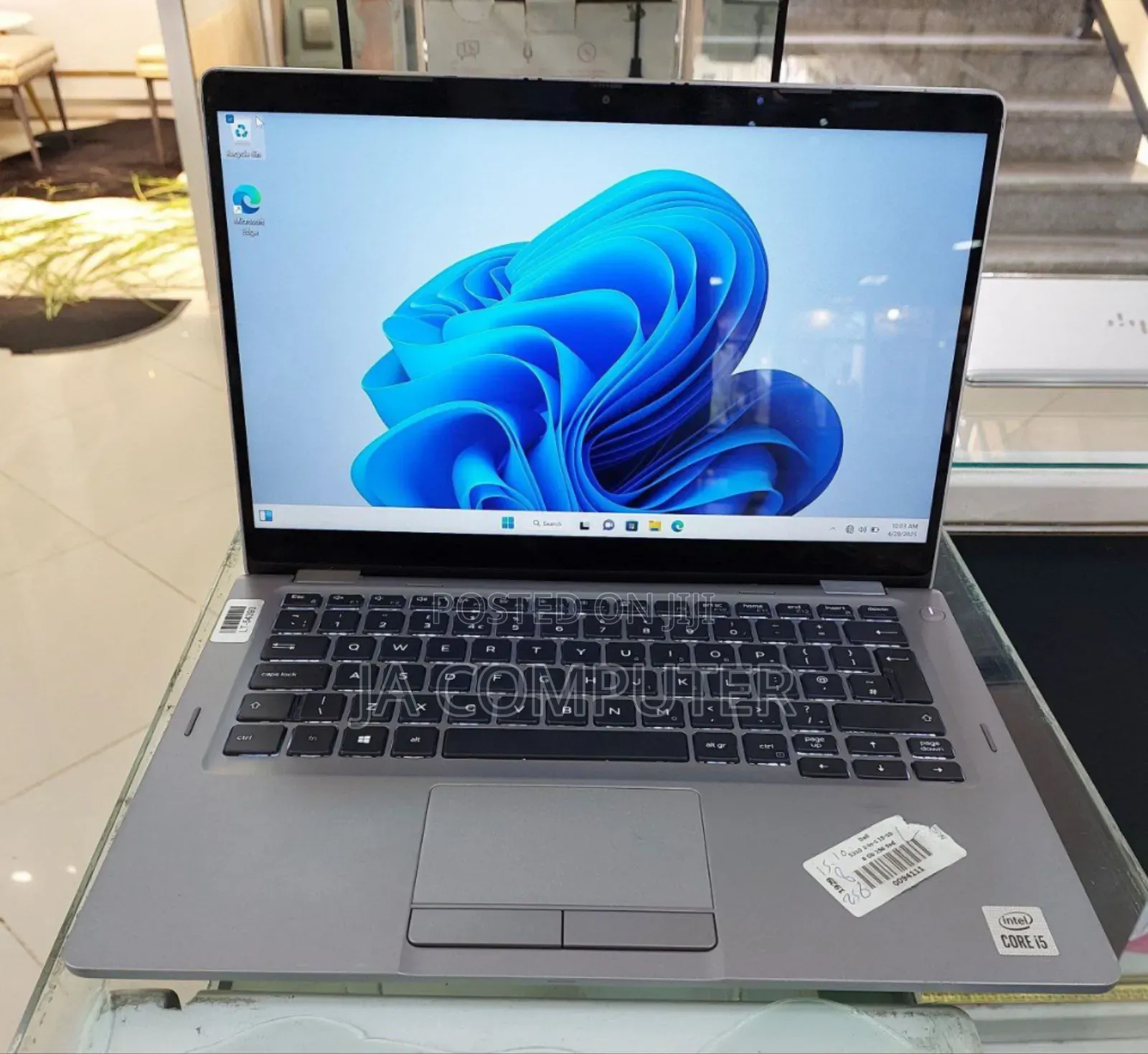 New Laptop Dell Latitude 5310 16GB Intel Core I5 SSD 512GB