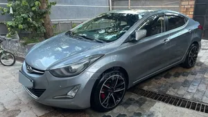 Photo - Hyundai Avante 2014 Silver