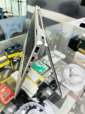 New Laptop HP EliteBook X360 1040 G7 16GB Intel Core I7 SSD 512GB