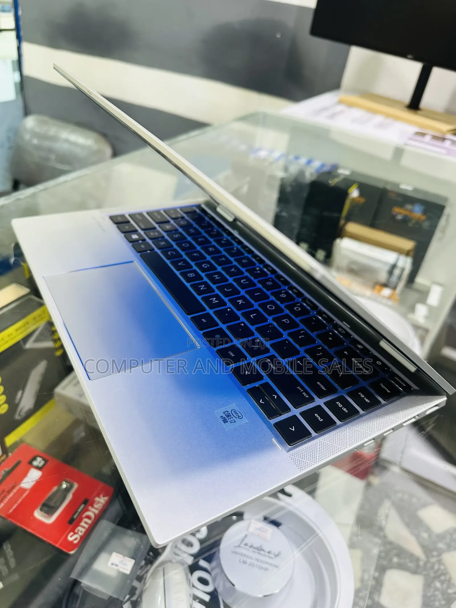 New Laptop HP EliteBook X360 1040 G7 16GB Intel Core I7 SSD 512GB