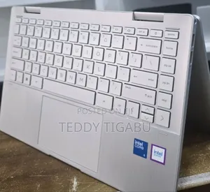 New Laptop HP Pavilion X360 16GB Intel Core I5 SSD 1T