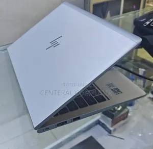 New Laptop HP EliteBook 860 G10 16GB Intel Core I5 SSD 512GB