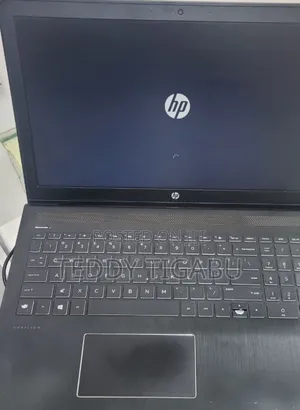 New Laptop HP Pavilion 15 8GB Intel Core I7 SSD 256GB