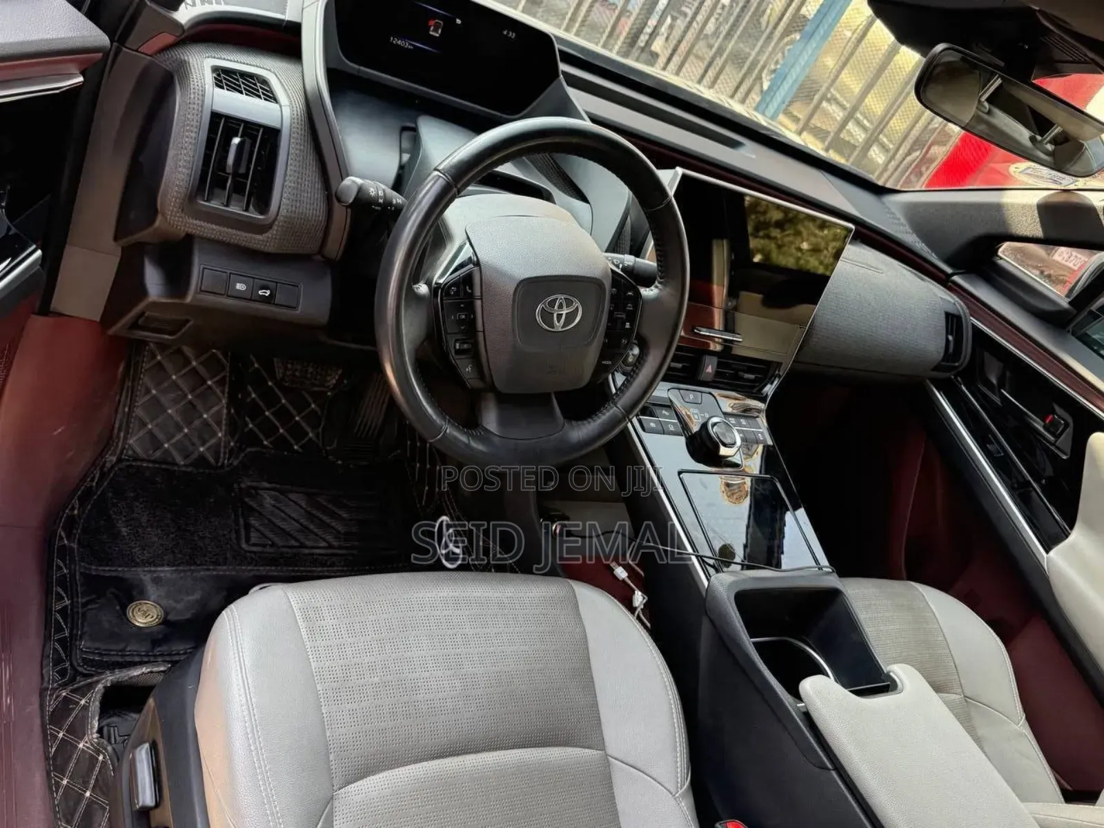 Toyota bZ4X 2023 Gray