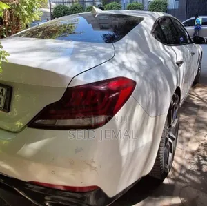 Genesis G70 2017 White