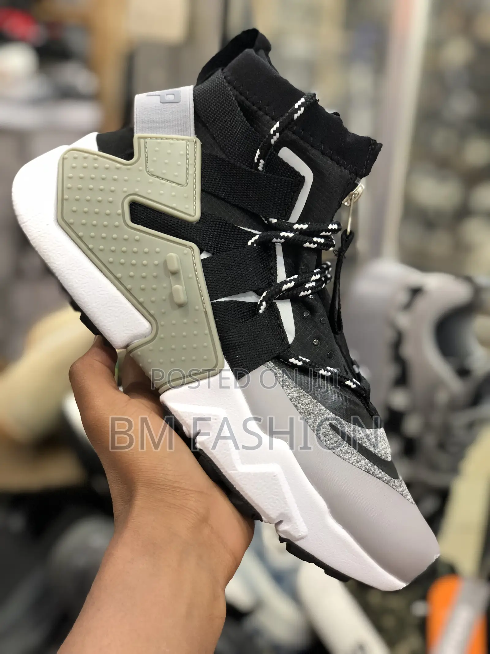 Men's Nike Air Huarache Gripp Sneakers in Black/White.