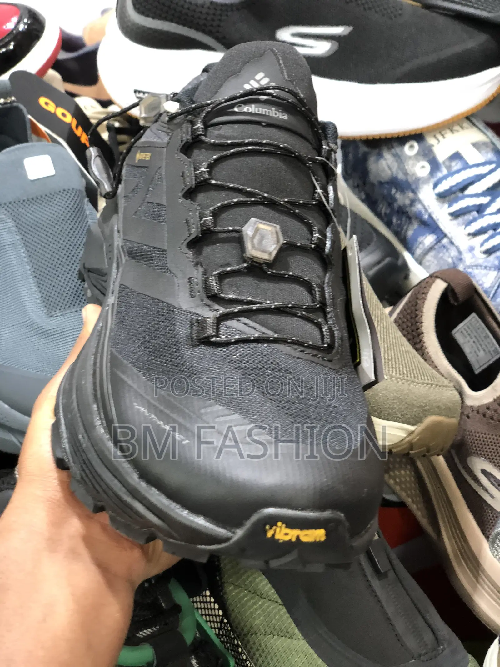 Columbia High Quality Sport and Casual Senaker