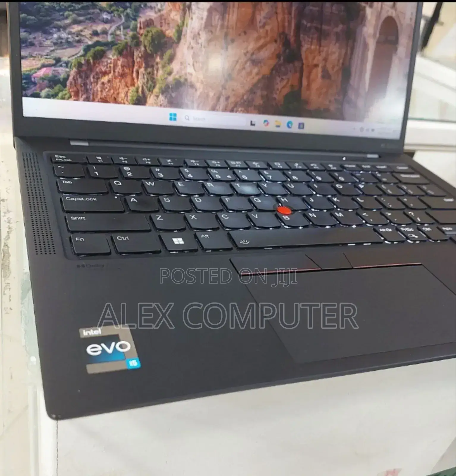 New Laptop Lenovo ThinkPad X1 Carbon 16GB Intel Core I5 SSD 512GB