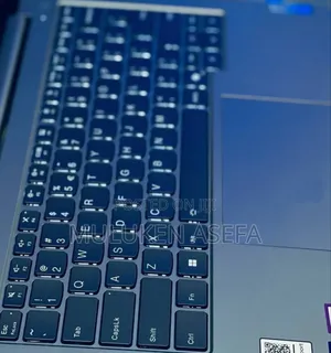 New Laptop Lenovo ThinkPad X1 Carbon 16GB Intel Core Ultra 7 SSD 512GB