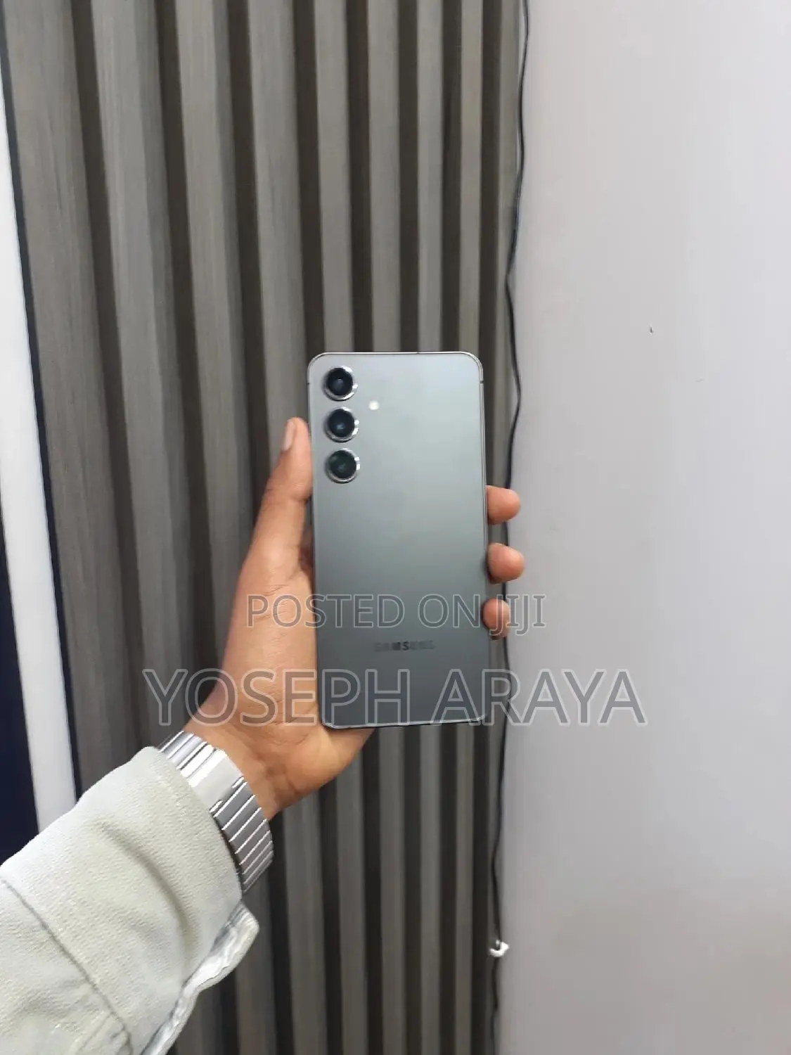 New Samsung Galaxy S24 Plus 256 GB Silver