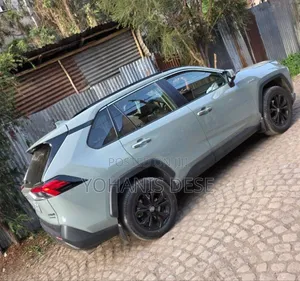 Toyota RAV4 2024 Blue