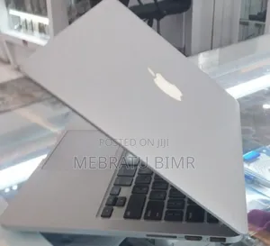 Photo - New Laptop Apple MacBook Pro 2015 16GB Intel Core I5 SSD 512GB