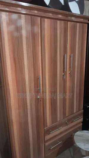 Photo - 1,20 Cm ላምኔት ቁምሳጥን ቁመቱ 1,90 Cm