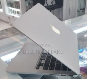 New Laptop Apple MacBook Pro 2015 16GB Intel Core I5 SSD 512GB