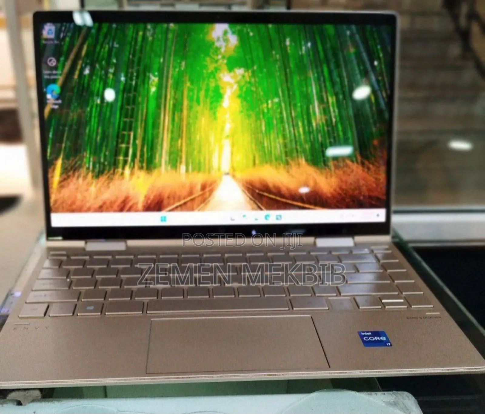 New Laptop HP Envy X360 8GB Intel Core I7 SSD 1T