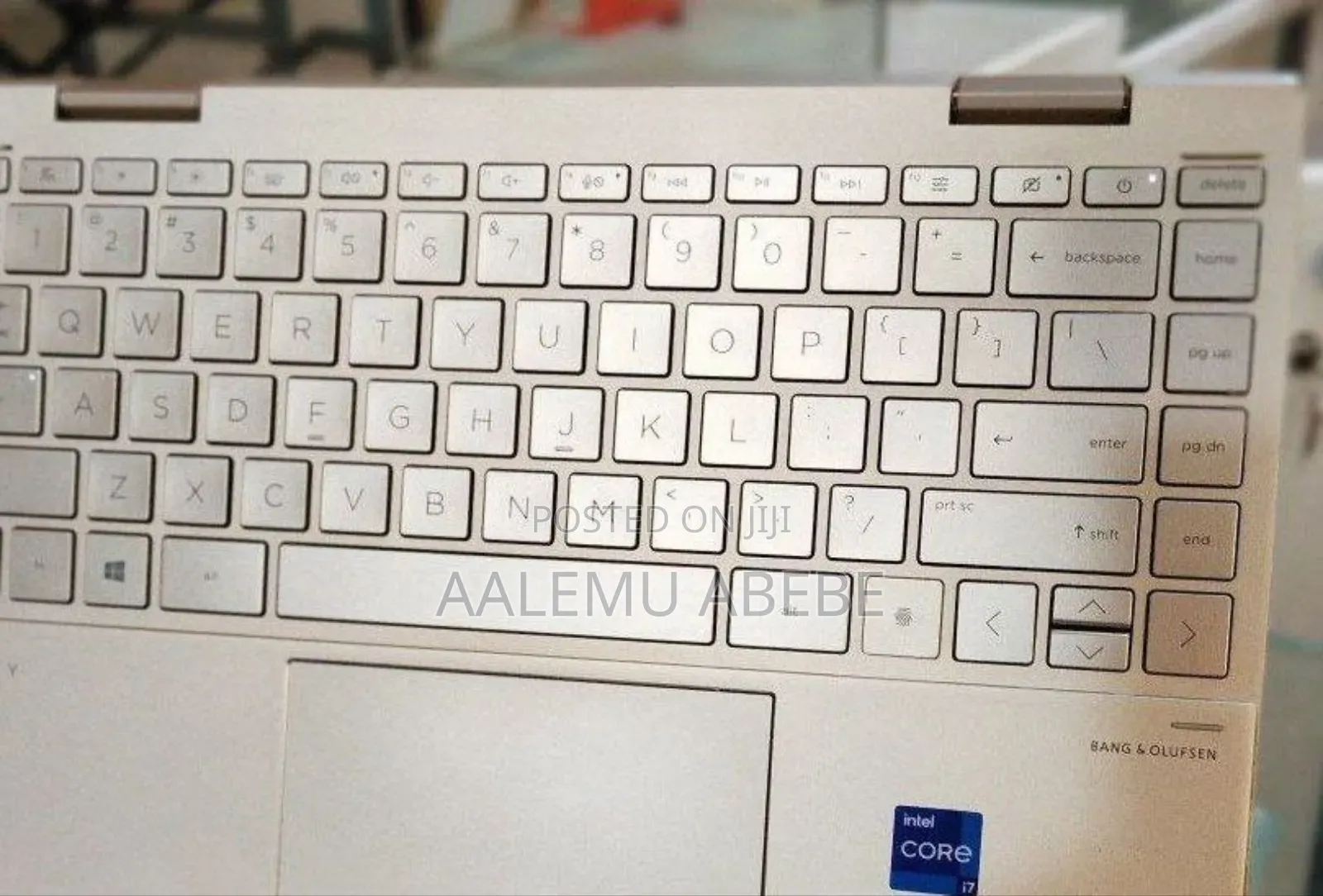 New Laptop HP Envy X360 8GB Intel Core I7 SSD 1T