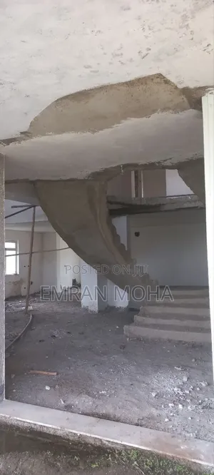 3bdrm House in Ccd Real State, Yeka for sale