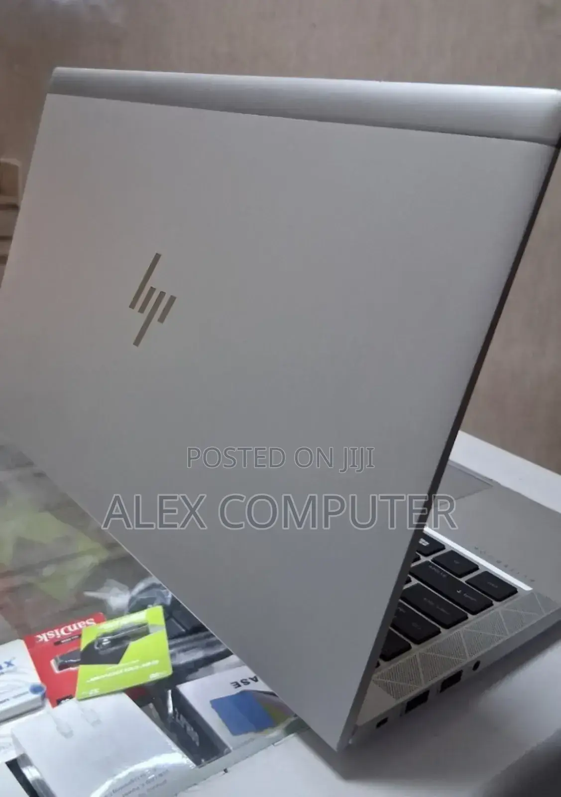 New Laptop HP EliteBook 840 G8 16GB Intel Core I7 SSD 512GB