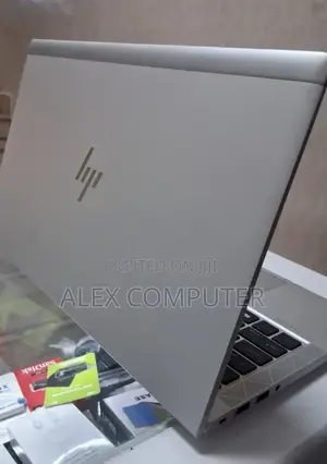 New Laptop HP EliteBook 840 G8 16GB Intel Core I7 SSD 512GB