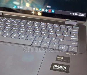 New Laptop HP Spectra 13 16GB Intel Core Ultra 7 SSD 1T