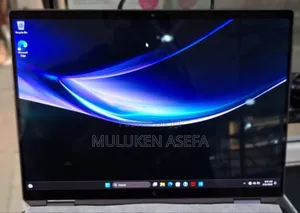 New Laptop HP Spectra 13 16GB Intel Core Ultra 7 SSD 1T