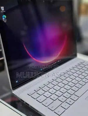 New Laptop Microsoft Surface 16GB Intel Core I7 SSD 256GB