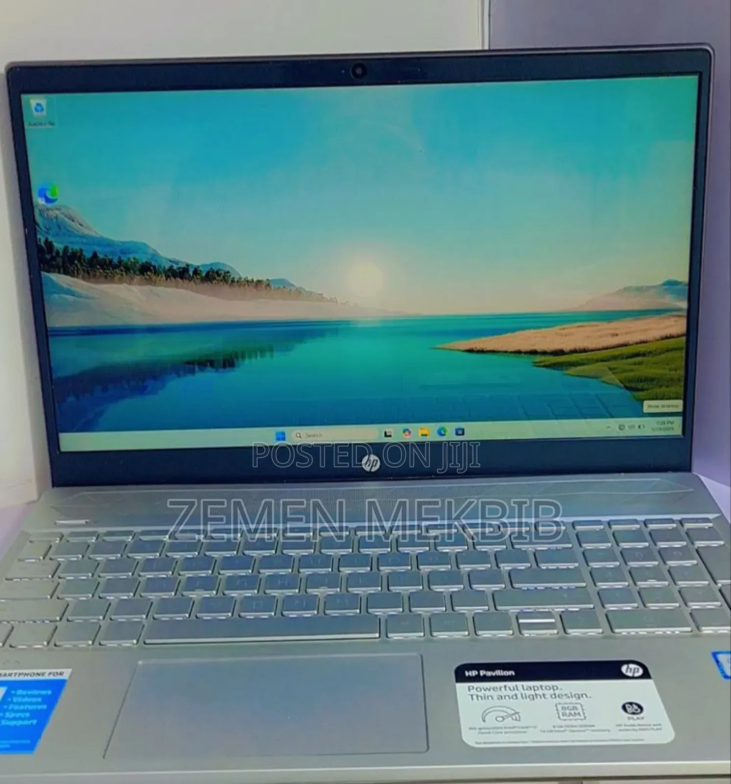 New Laptop HP Pavilion 15 8GB Intel Core I7 SSD 256GB