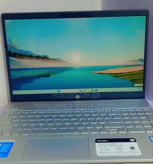 New Laptop HP Pavilion 15 8GB Intel Core I7 SSD 256GB