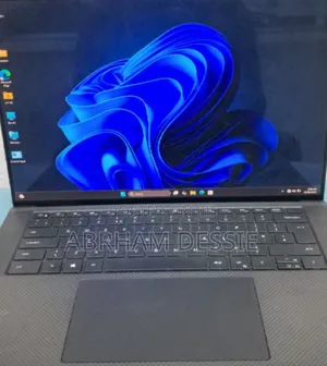 New Laptop Dell Precision 5550 16GB Intel Core I7 SSD 512GB