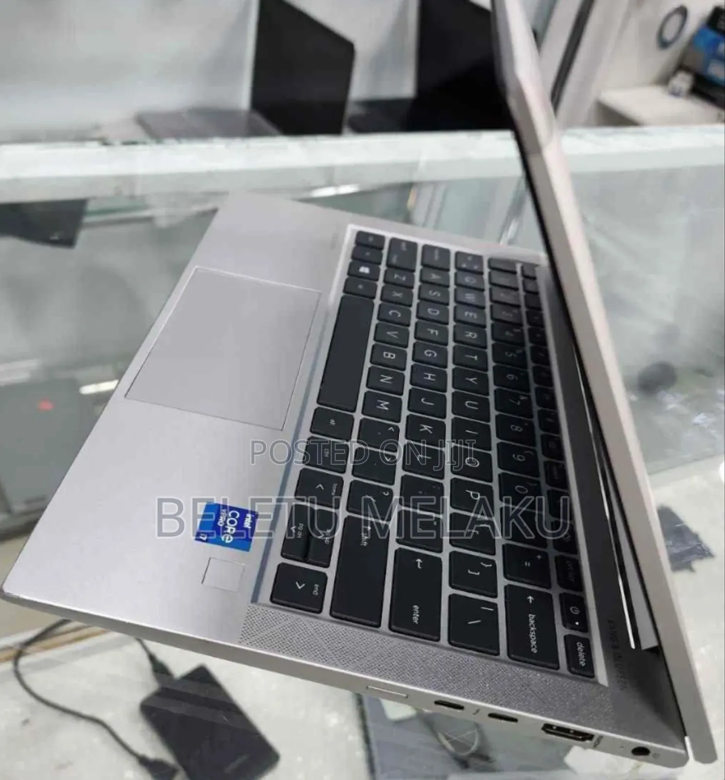 New Laptop HP EliteBook 840 G8 16GB Intel Core I7 SSD 512GB