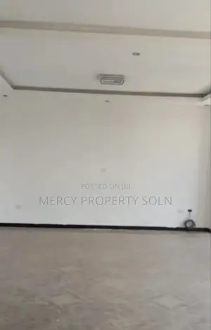 6bdrm House in Bole for sale