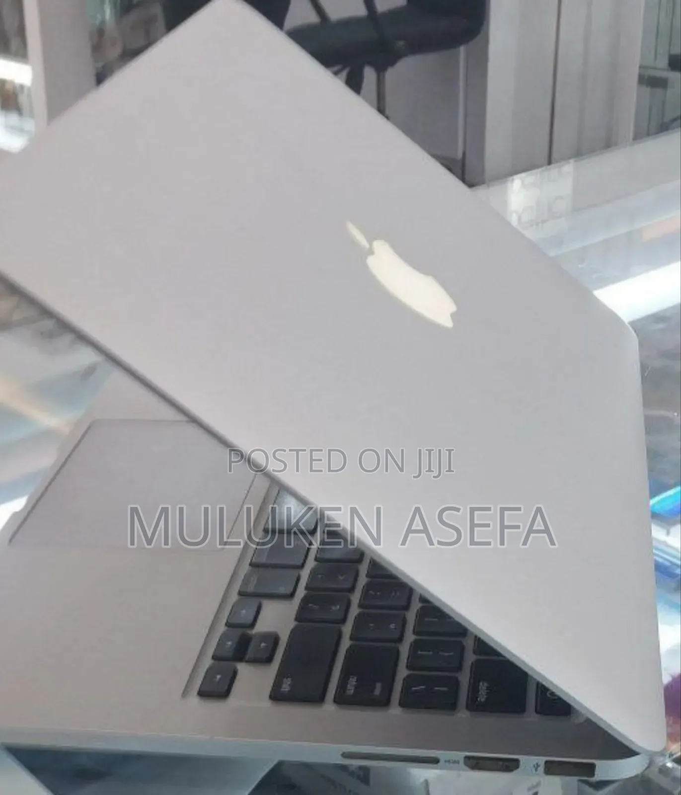 New Laptop Apple MacBook Pro 2019 16GB Intel Core I5 SSD 512GB