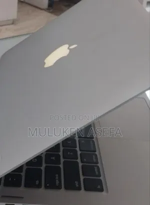 New Laptop Apple MacBook Pro 2019 16GB Intel Core I5 SSD 512GB