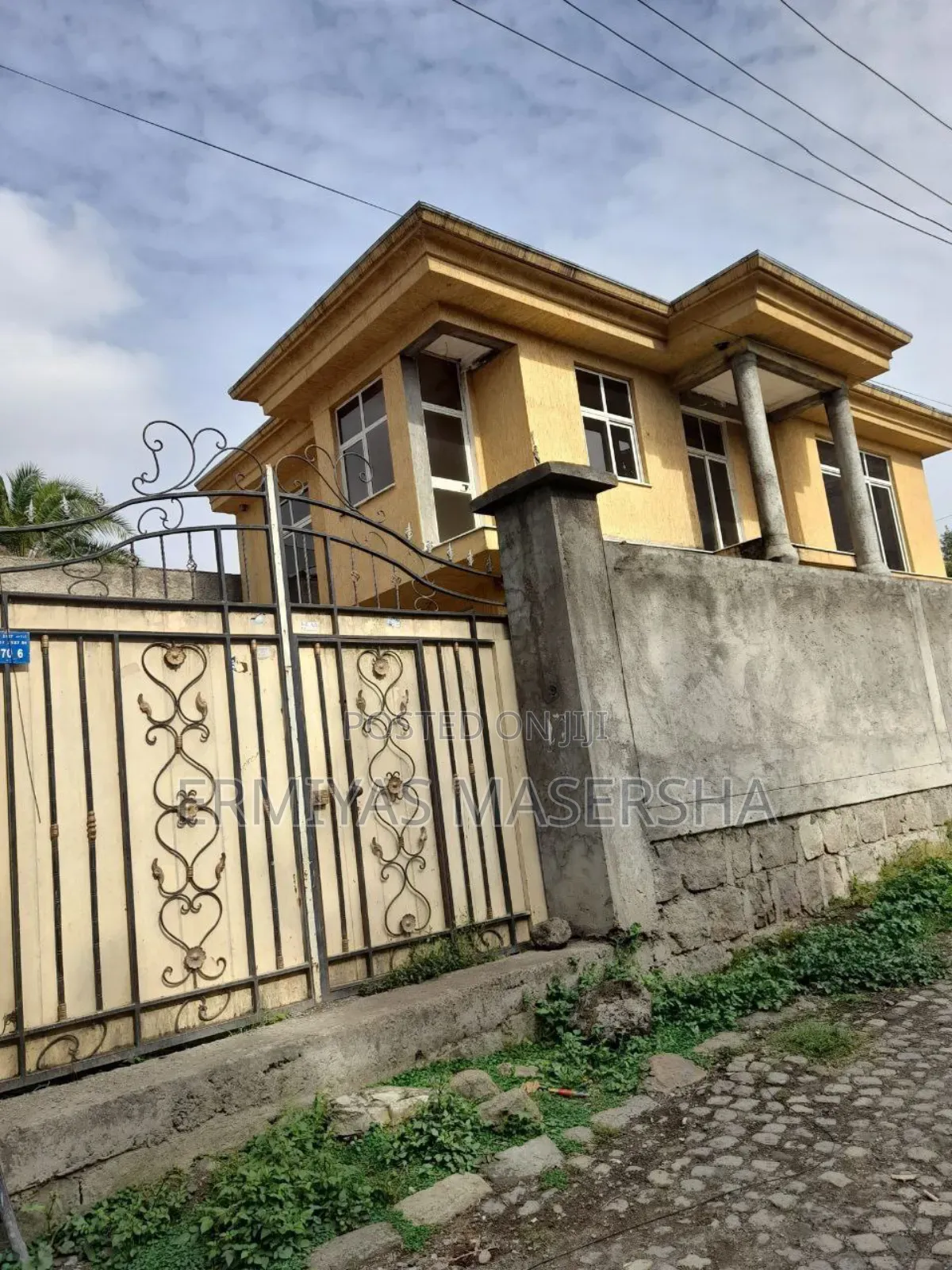 Furnished 5bdrm Villa in በርታ, Akaky Kaliti for sale