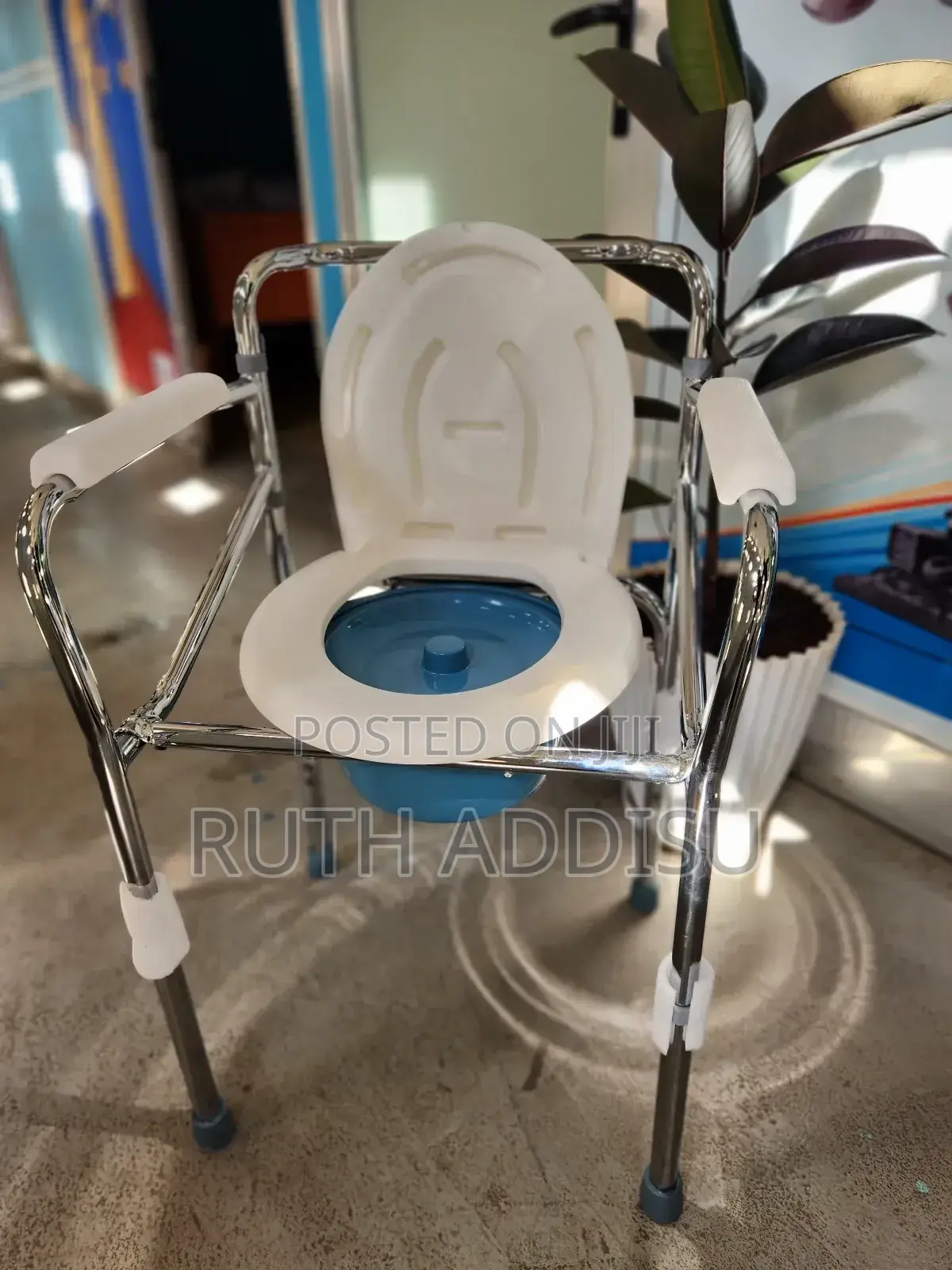 Commode Chair李杜toilet Chair㠭我commode Chair鎖匙commode Chair