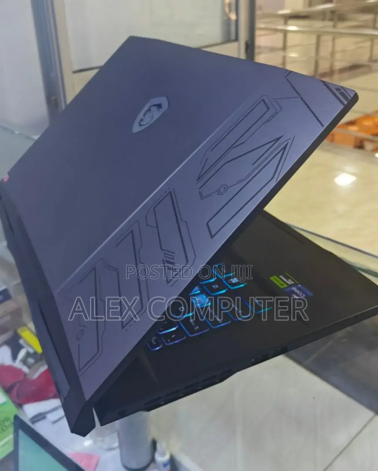 New Laptop MSI Pulse GL66 16GB Intel Core I9 SSD 1T