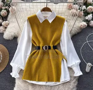Photo - Top Sweater With Belt