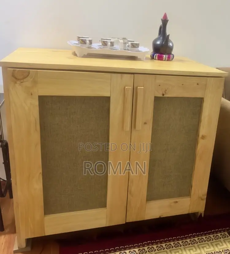 Aesthetic Wooden Kitchen Cabinets