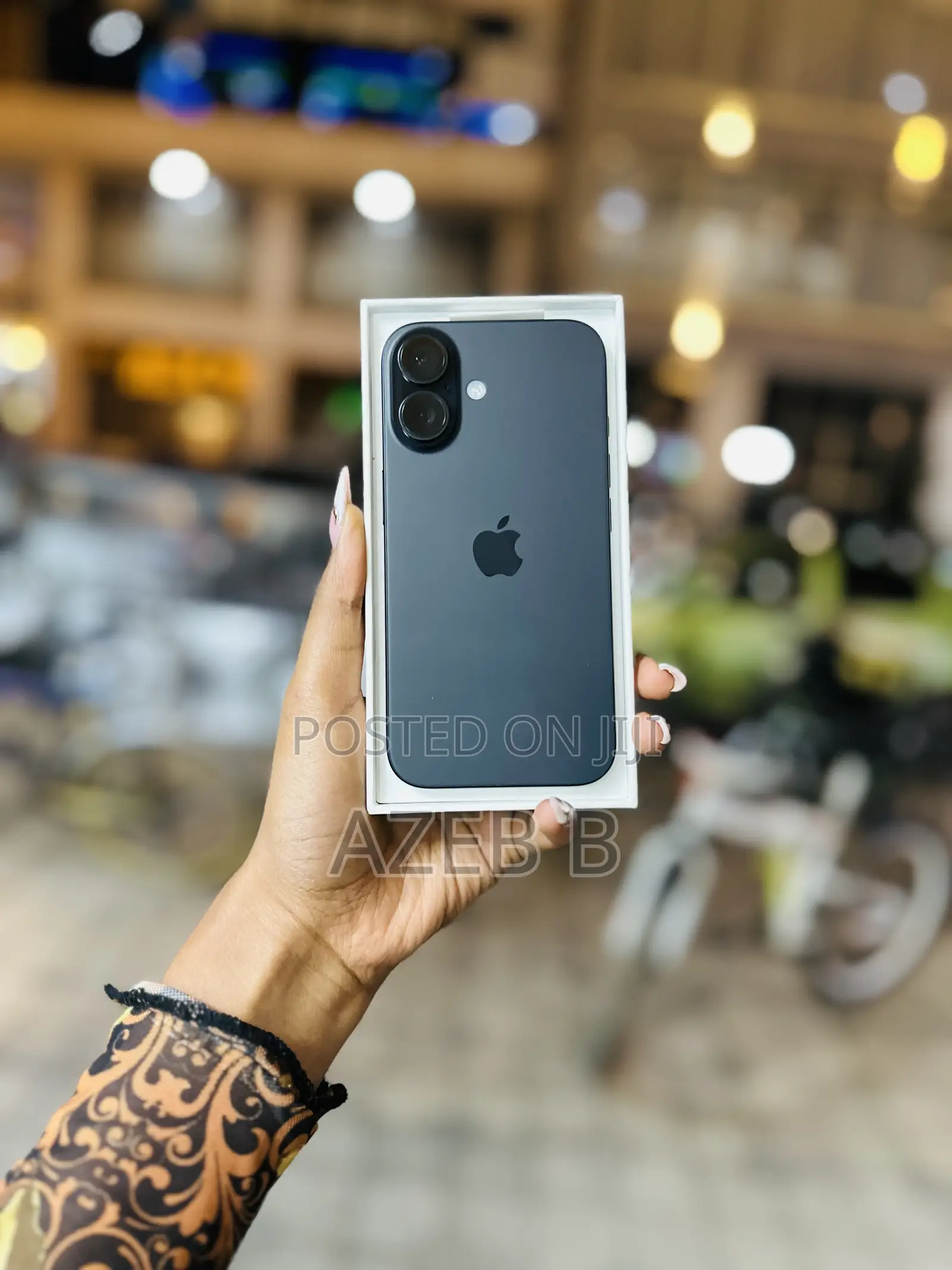 New Apple iPhone 16 128 GB Black