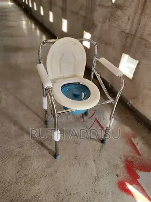 Toilet Chair椰菜commode Chair垚咒commode Chair禁錮commode Chair