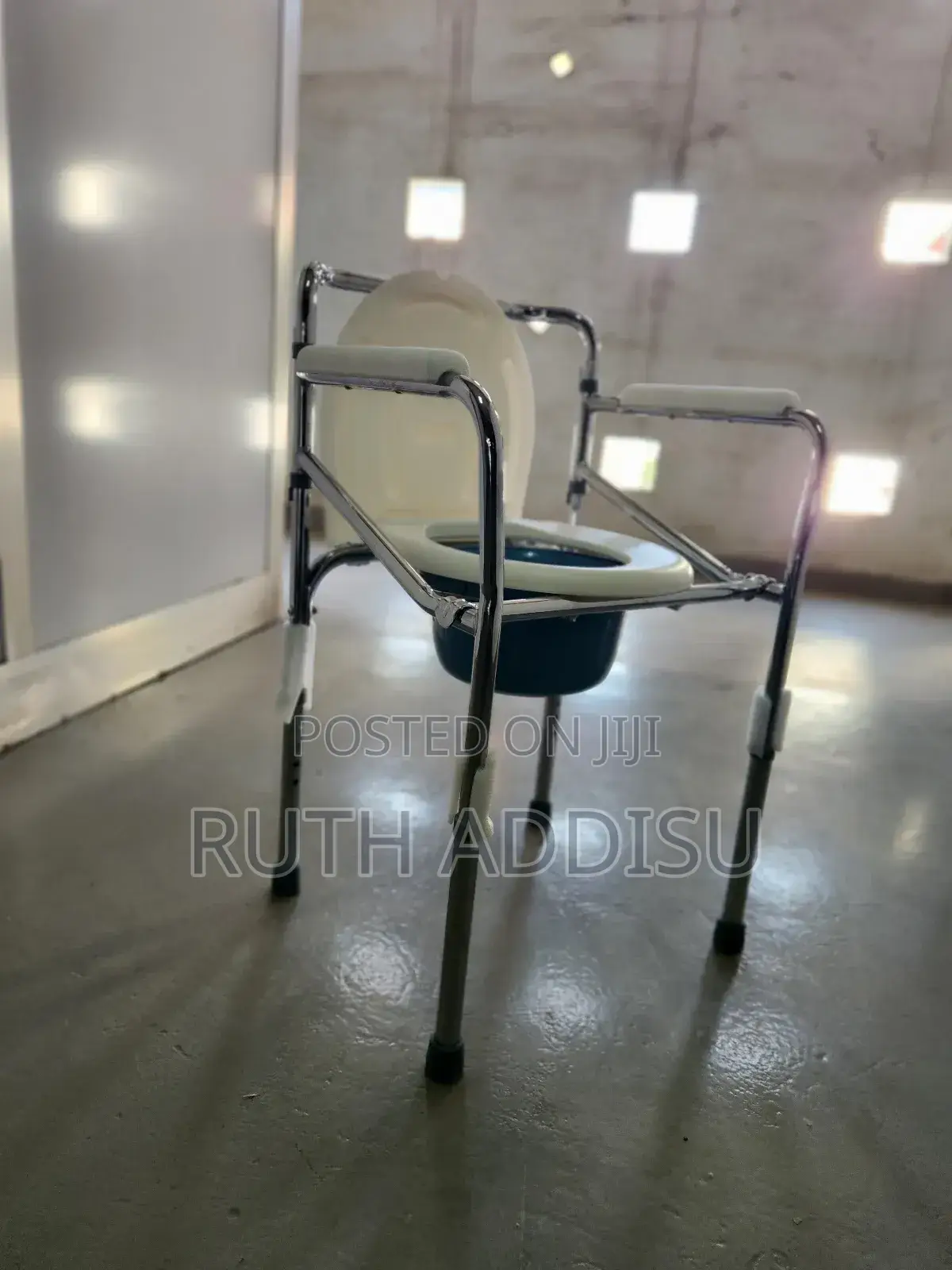 Commode Chair凹槽commode Chair卌品commode Chair炒麵commode Chair