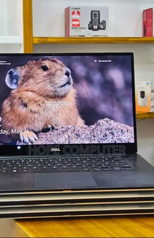 Photo - New Laptop Dell XPS 15 16GB Intel Core I7 SSD 512GB
