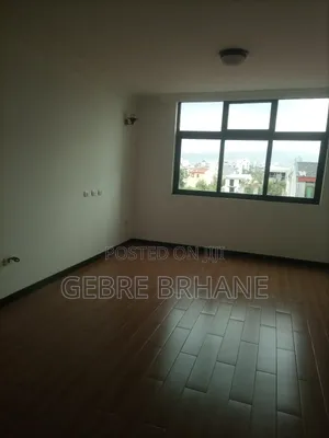 3bdrm Apartment in Apartment, Yeka for rent
