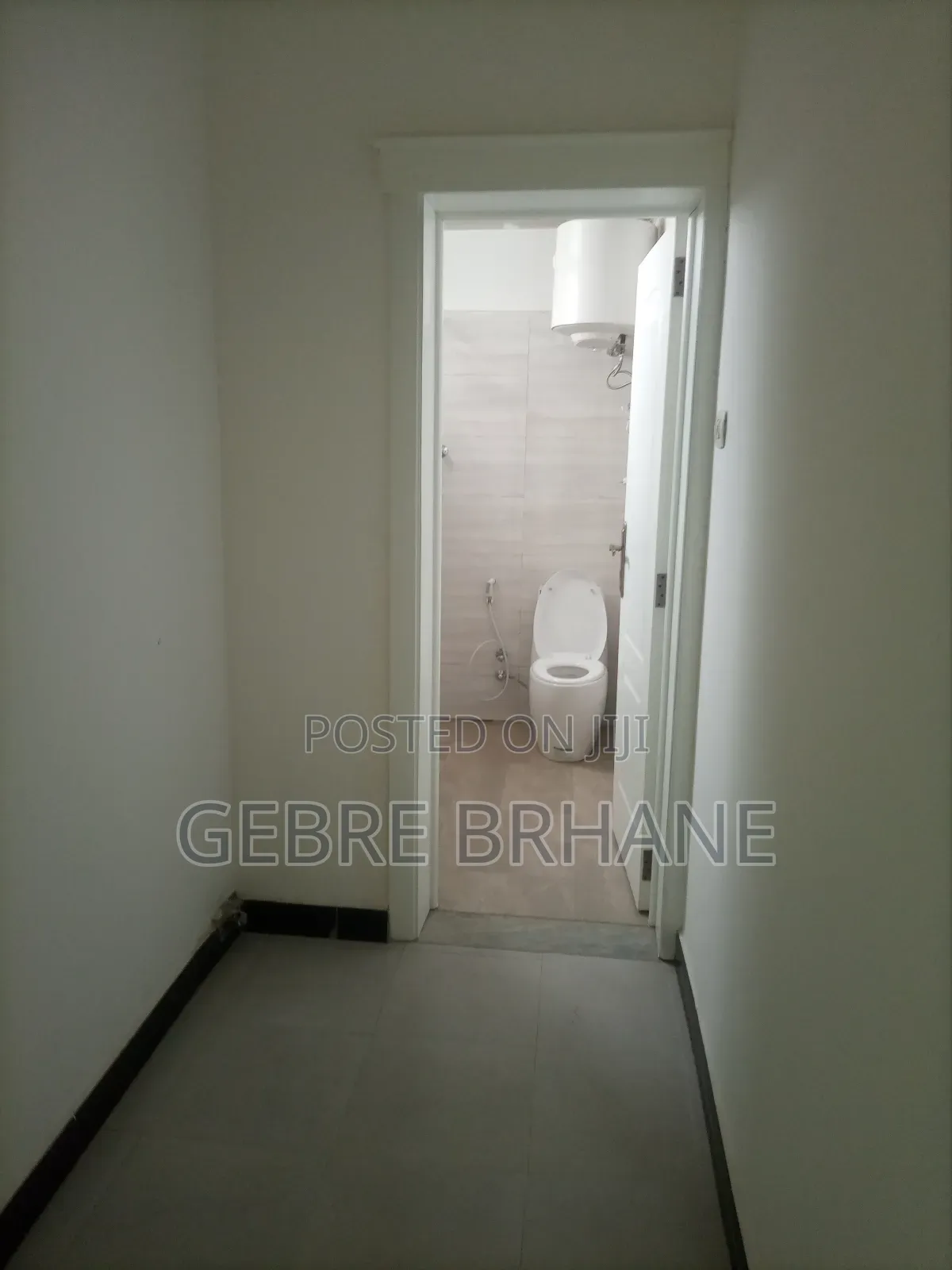 3bdrm Apartment in Apartment, Yeka for rent