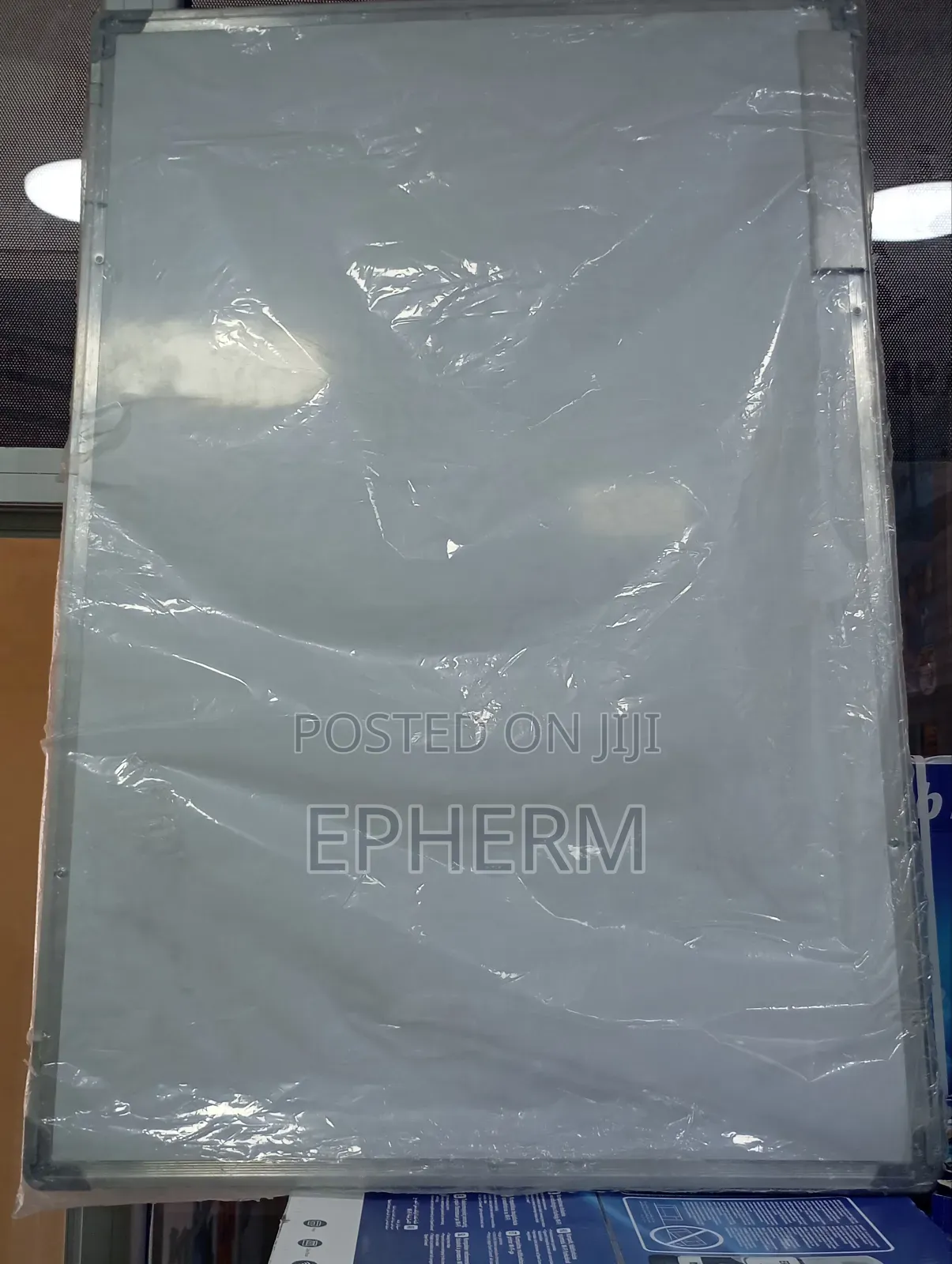 White Board Withe Green Board