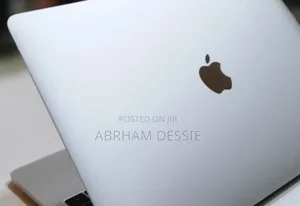 Photo - New Laptop Apple MacBook 2018 8GB Intel Core I5 SSD 256GB