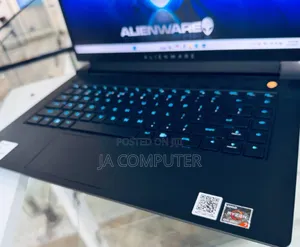 New Laptop Alienware Area-51m 16GB AMD Ryzen 7 SSD 512GB