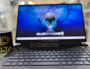 New Laptop Alienware Area-51m 16GB AMD Ryzen 7 SSD 512GB